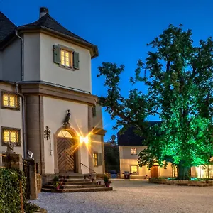 Schloss Falkenhaus Bad Berneck im Fichtelgebirge